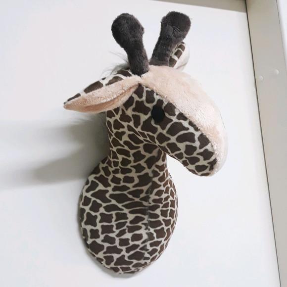 Cabeça de Girafa Falsa Taxidermia
