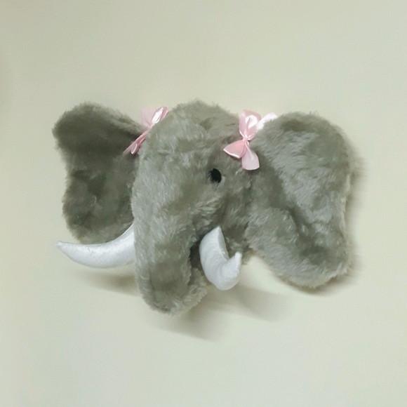 Cabeça de Elefante Falsa Taxidermia em Pelúcia