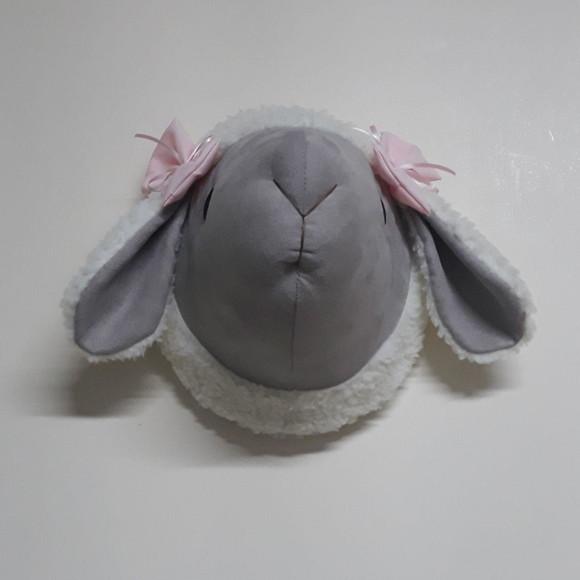 Cabeça de Ovelha Falsa Taxidermia
