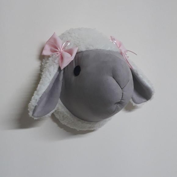 Cabeça de Ovelha Falsa Taxidermia