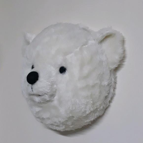 Cabeça de Urso Branco Falsa Taxidermia
