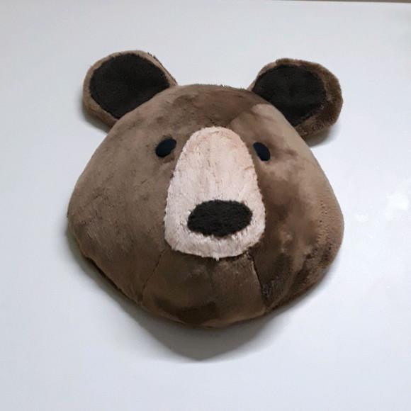 Cabeça de Urso Taxidermia em Pelúcia