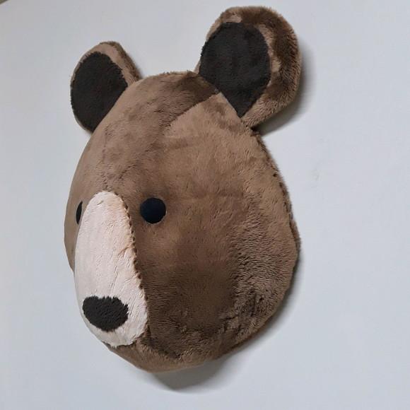 Cabeça de Urso Taxidermia em Pelúcia