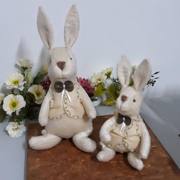 Kit Trio de Coelhos em Pelúcia