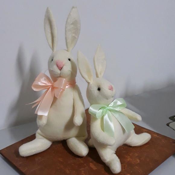 Trio De Coelhos Para Decoração