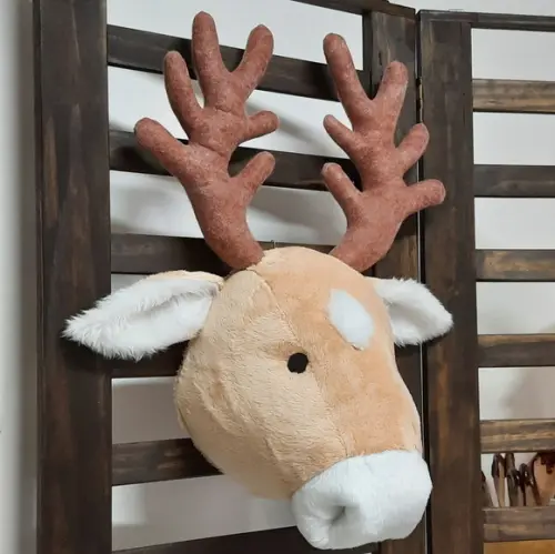 Cabeça de Alce Falsa Taxidermia.