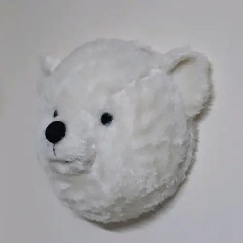 Cabeça de Urso Branco Falsa Taxidermia
