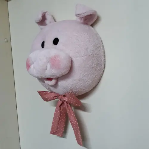 Cabeça de Porco Falsa Taxidermia