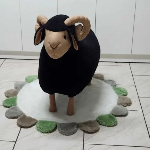 Carneiro com 75 cm