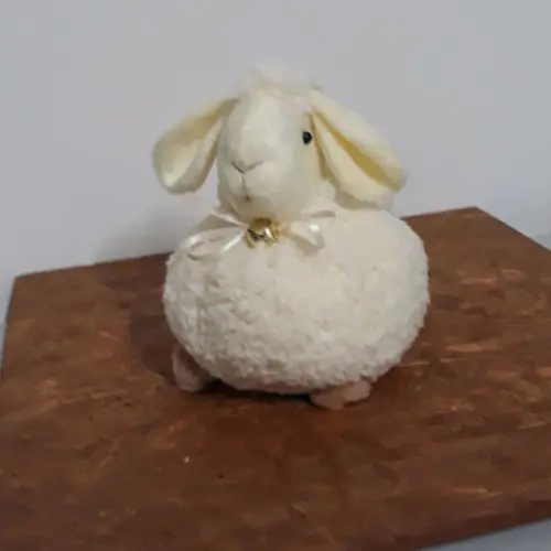 Carneiro para Decoração