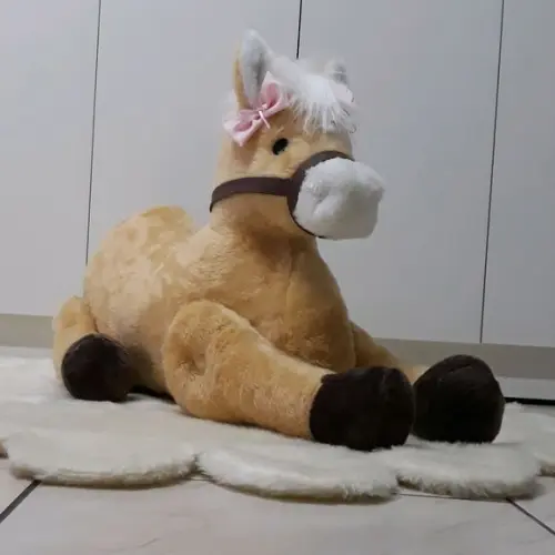 Cavalinho de Pelúcia Articulado.