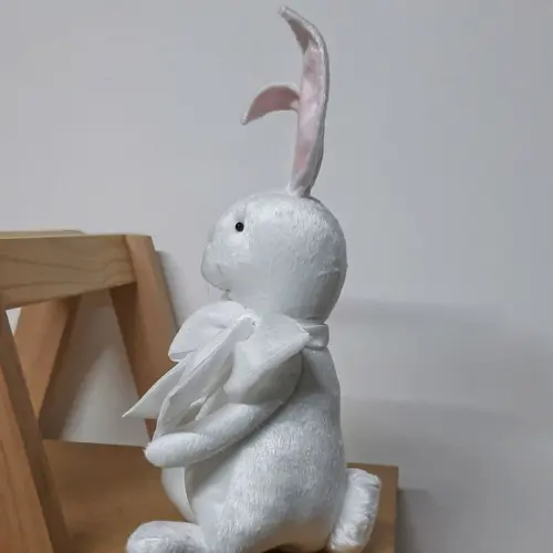 Coelho em Pelúcia para Decoração