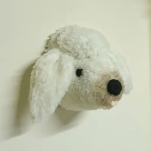 Falsa Taxidermia em Pelúcia Cachorro.