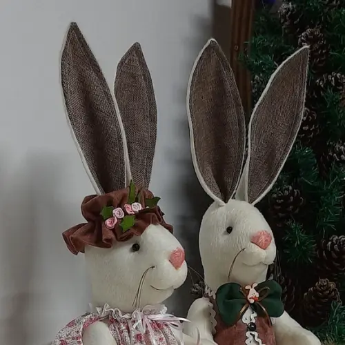 Kit Casal de Coelhos Decorativos