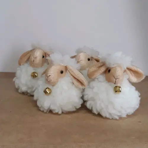 Mini Ovelhas para Decoração 8 cm