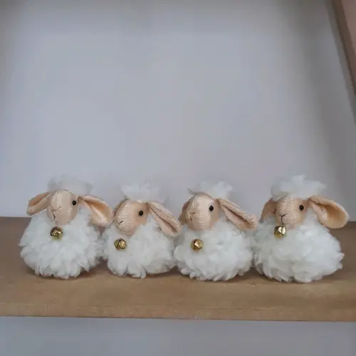 Mini Ovelhas para Decoração 8 cm