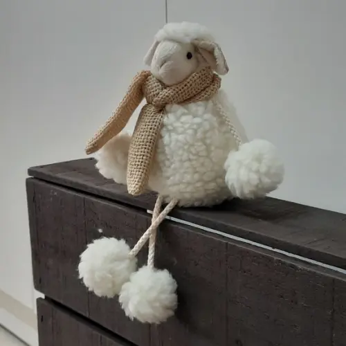 Ovelha Rústica com Pernas de Corda 23 Cm.