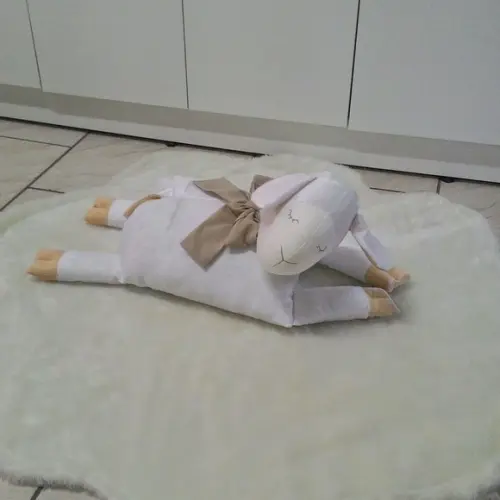 Travesseiro Ovelha Soneca Bege