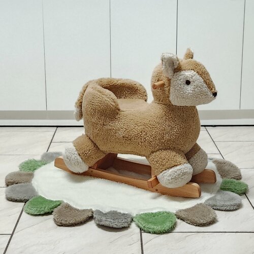Brinquedo de balanço raposa.