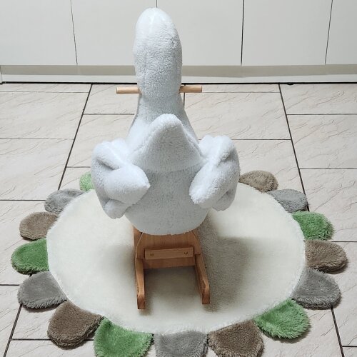 Brinquedo de balanço ganso