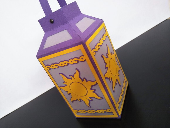 Enrolados | Lanterna Personalizada Princesas