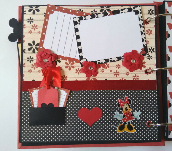 Minnie | Álbum Scrapbook