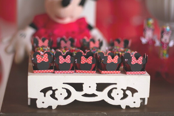 Minnie | Kit 40 Forminhas Personalizadas de Doce