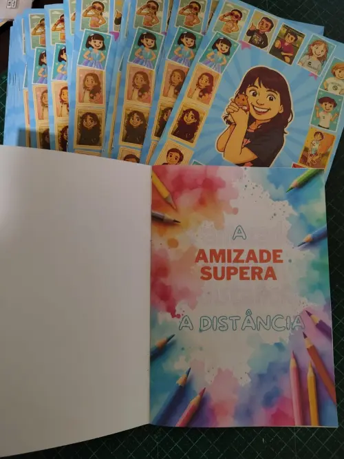 Lembrancinha de festa Kit 15 Álbuns personalizados de figurinhas