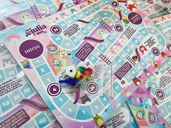 30 Jogo de Tabuleiro Festa Squishmallow
