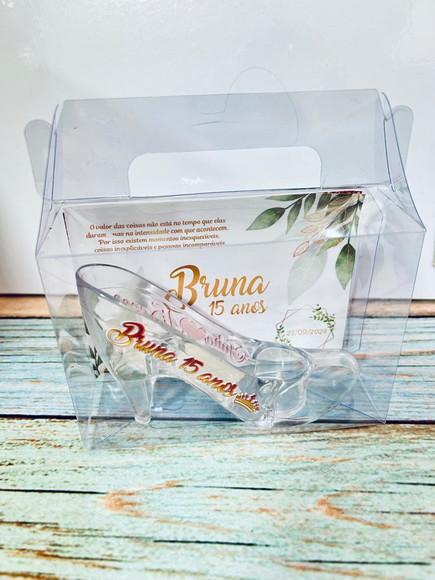 30 Sapatinho de Acrílico + Maleta Personalizada Lembrancinha