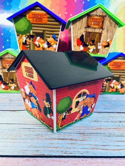 30 Casinha Cofre Personalizada nos 4 Lados Três Porquinhos