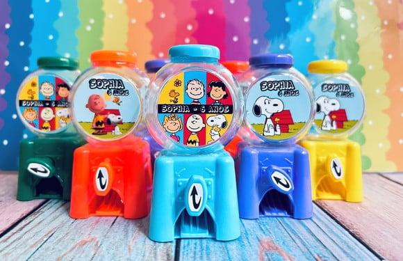 20 Lembrancinha Snoopy Candy Machine