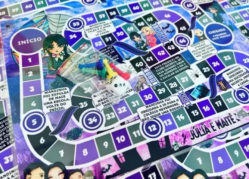 20 Lembrancinha Wandinha - Jogo de Tabuleiro