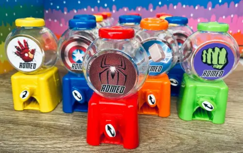 20 Lembrancinha Festa Herois Candy Machine