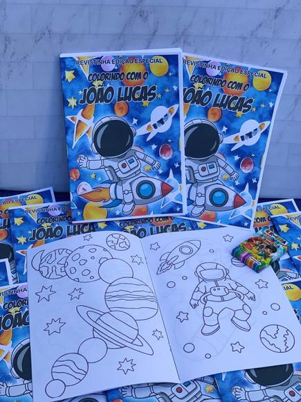 Revistinha para Colorir Personaliz Astronauta + Giz de Cera