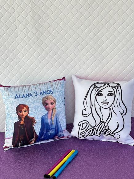 Almof. Perso. Frozen C/verso p/ Colorir + Canetinhas
