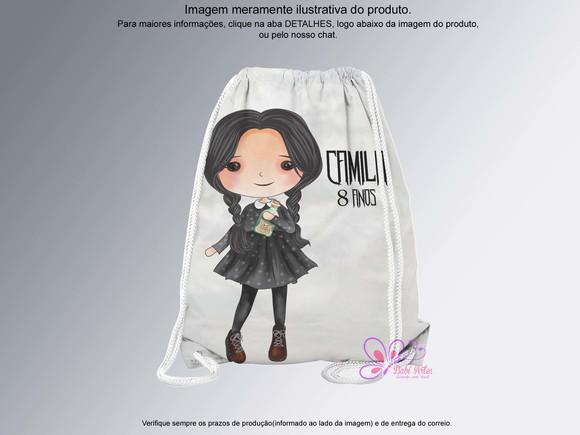 Mochilinha Personalizada 19x28cm Wandinha
