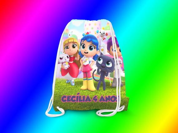 Mochilinha Personalizada Vera e o Reino do Arco Iris