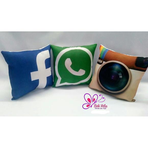 Almofadinhas Personalizadas Redes Sociais