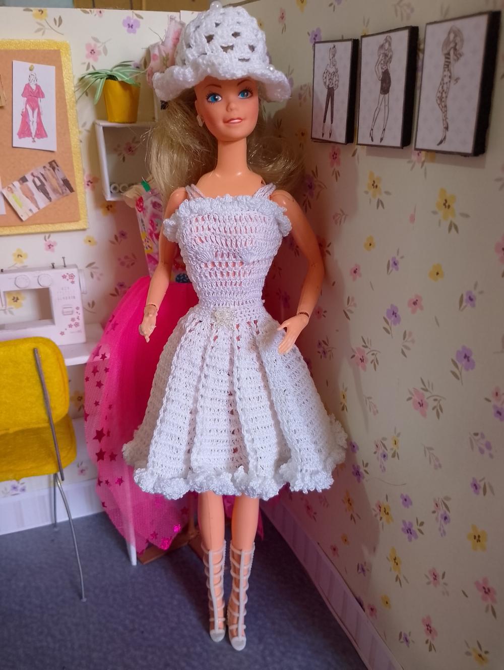 Roupas para boneca barbie