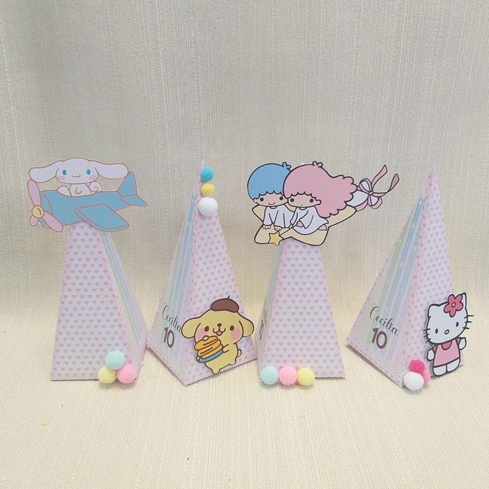 Caixa pirâmide Hello Kitty