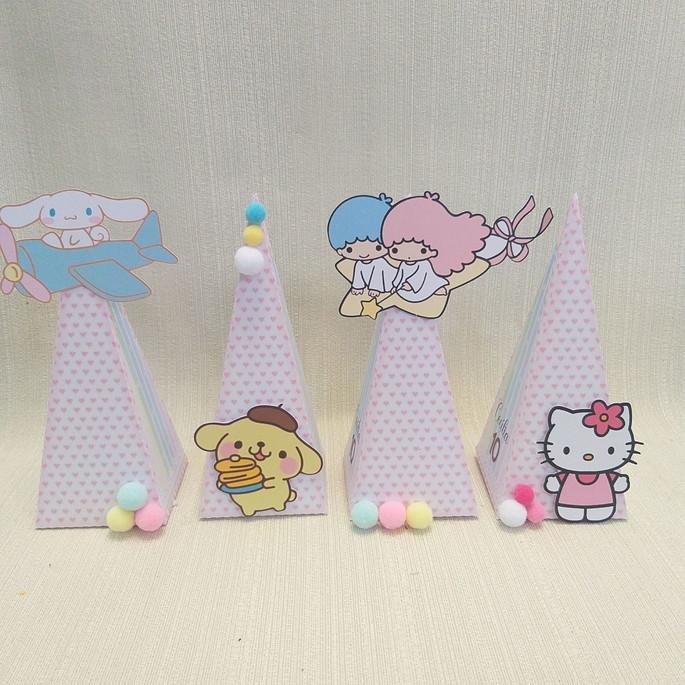Caixa pirâmide Hello Kitty