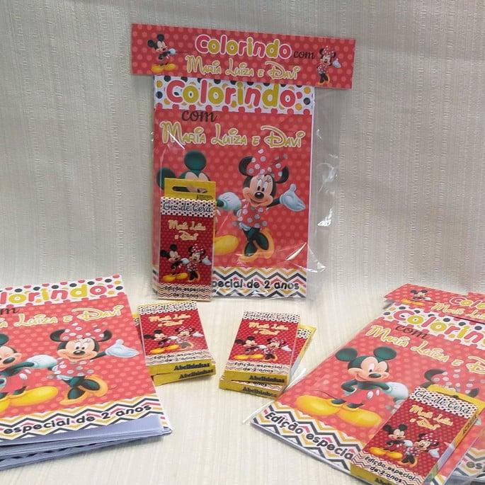 Kit Colorir Mickey - revistinha com giz de cera