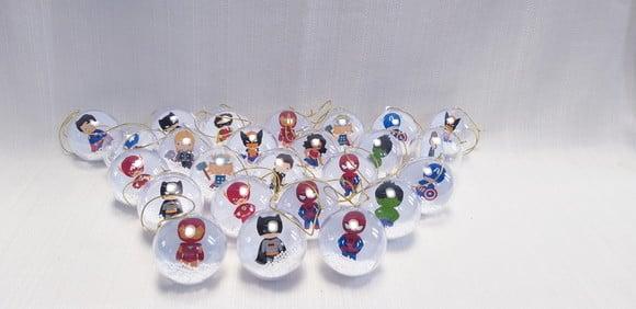 Bolinha de Natal Heróis