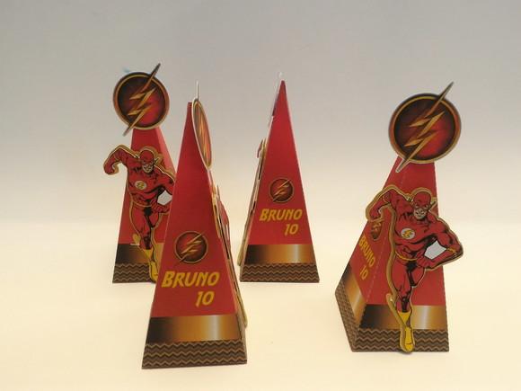 Caixa Pirâmide Flash