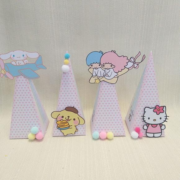 Caixa Pirâmide Hello Kitty