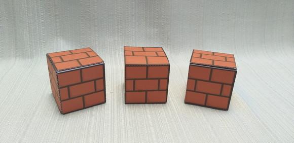 Caixa Tijolinho Super Mario Bross