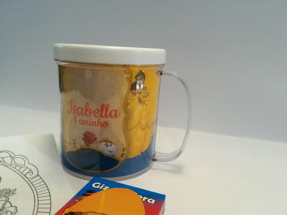 Caneca a Bela e a Fera com Giz de Cera