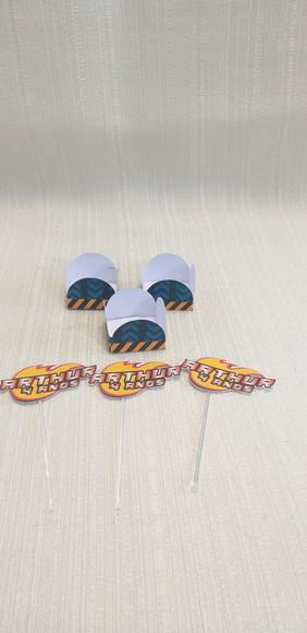 Topper com Forminhas Blaze