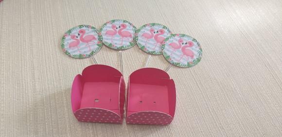 Topper com Forminhas Flamingo